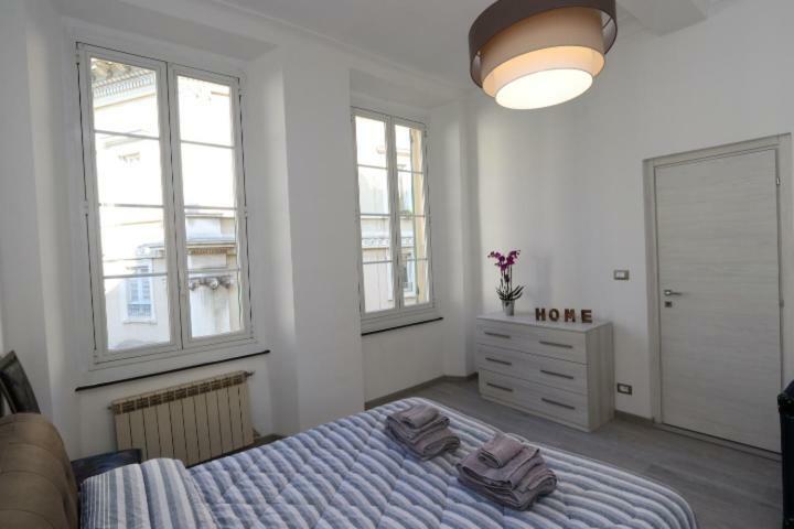 Exclusive Apt Really Downtown - Free Private Parking Included! Γένοβα Εξωτερικό φωτογραφία