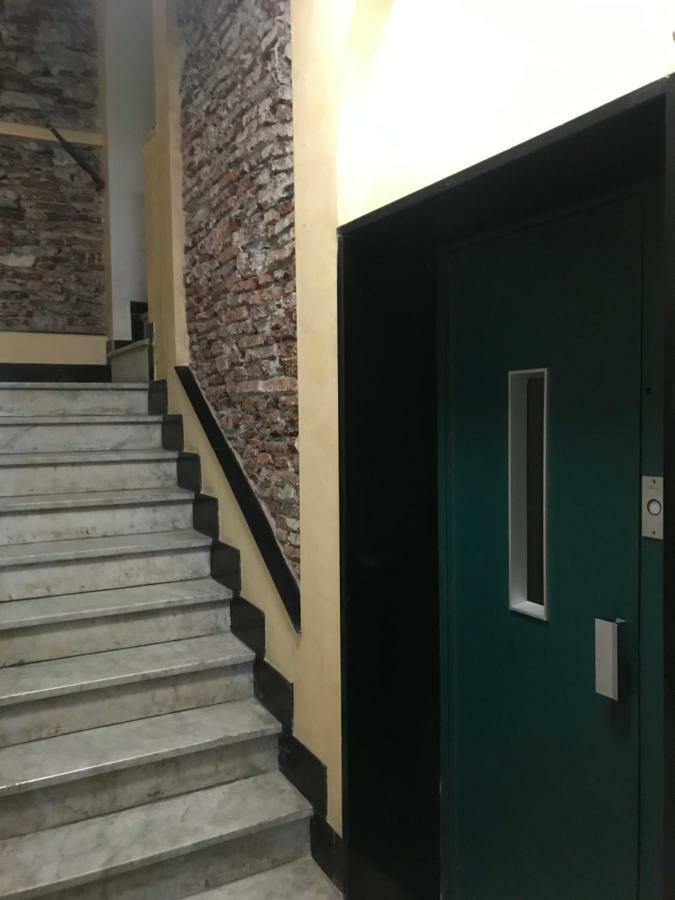 Exclusive Apt Really Downtown - Free Private Parking Included! Γένοβα Εξωτερικό φωτογραφία